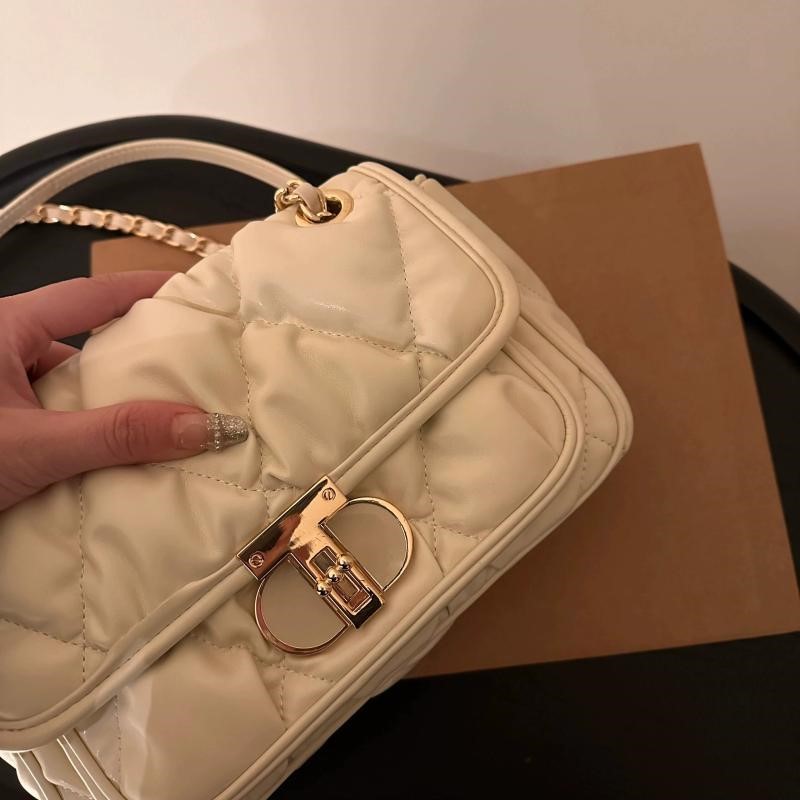 Elegancka plisowana torebka na – Luxury Bags Quiet recenzja i cena