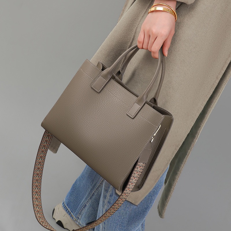 Torba typu satchel z prawdziwe – Luxury Bags Quiet recenzja i cena