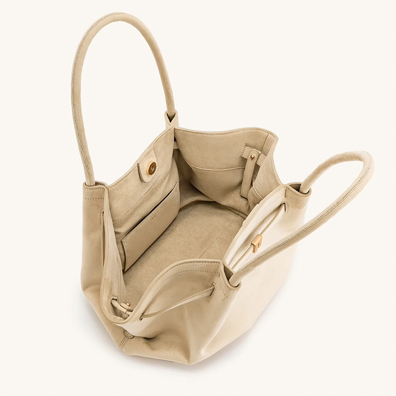 JW PEI Hana Quiet Luxury Trape – Luxury Bags Quiet recenzja i cena