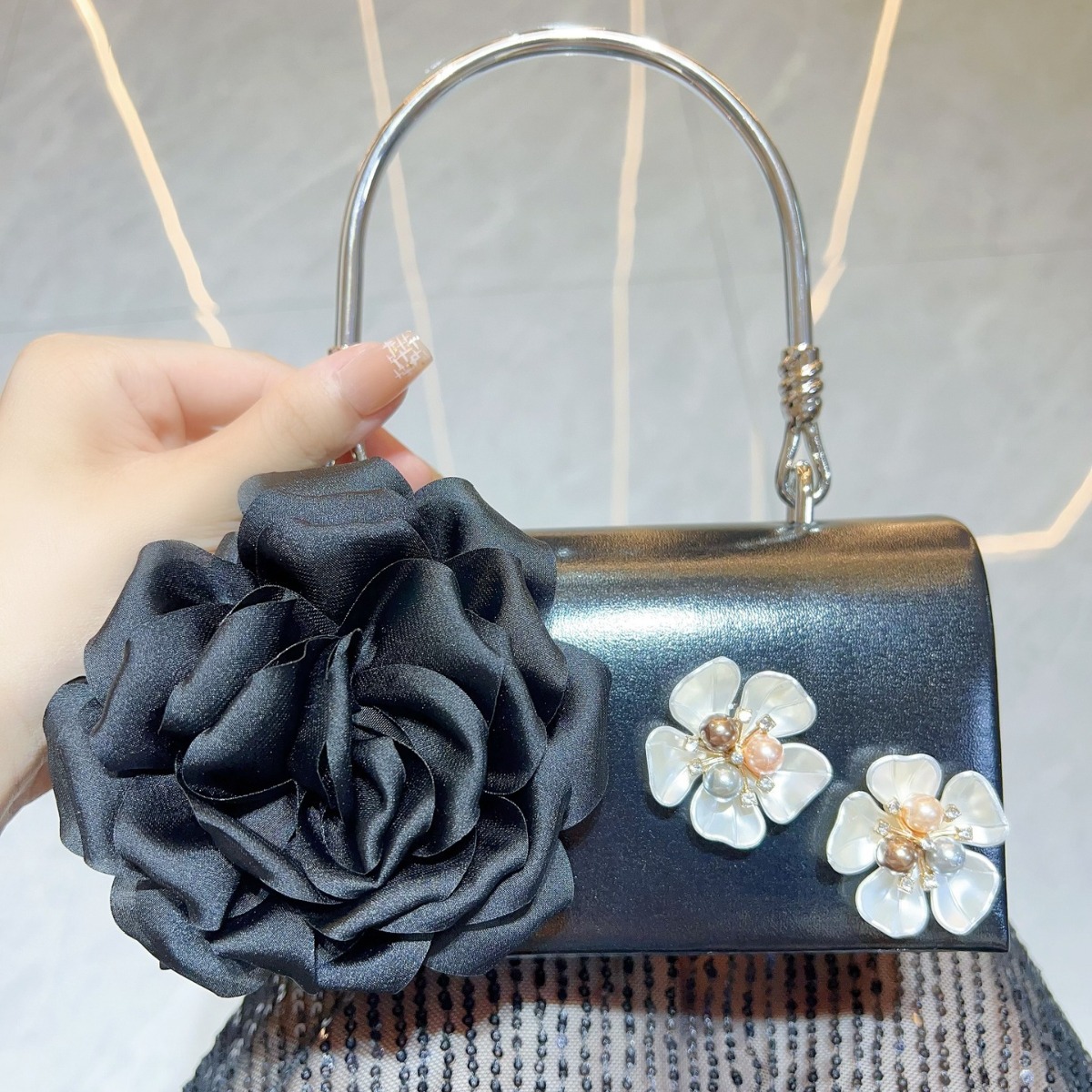 Luksusowa Złota Kopertówka Dam – Luxury Bags White recenzja i cena
