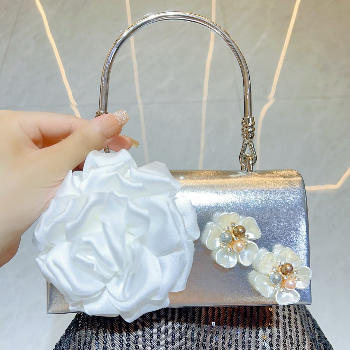 Luksusowa Złota Kopertówka Dam – Luxury Bags White recenzja i cena