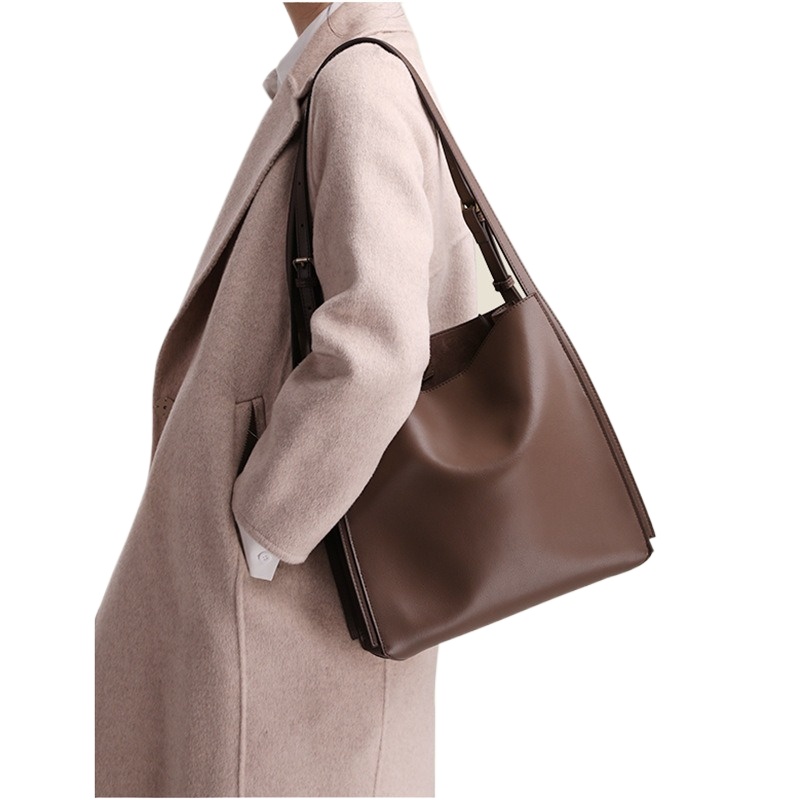 Torba typu bucket bag z prawdz – Luxury Bags Quiet recenzja i cena